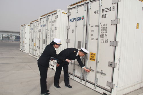 今年前两个月山东省对外贸易实现稳健开局，进出口总额达4475.5亿元