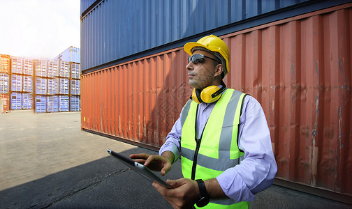 帽子中的兔子 一窥货物进出口的奇幻与实益